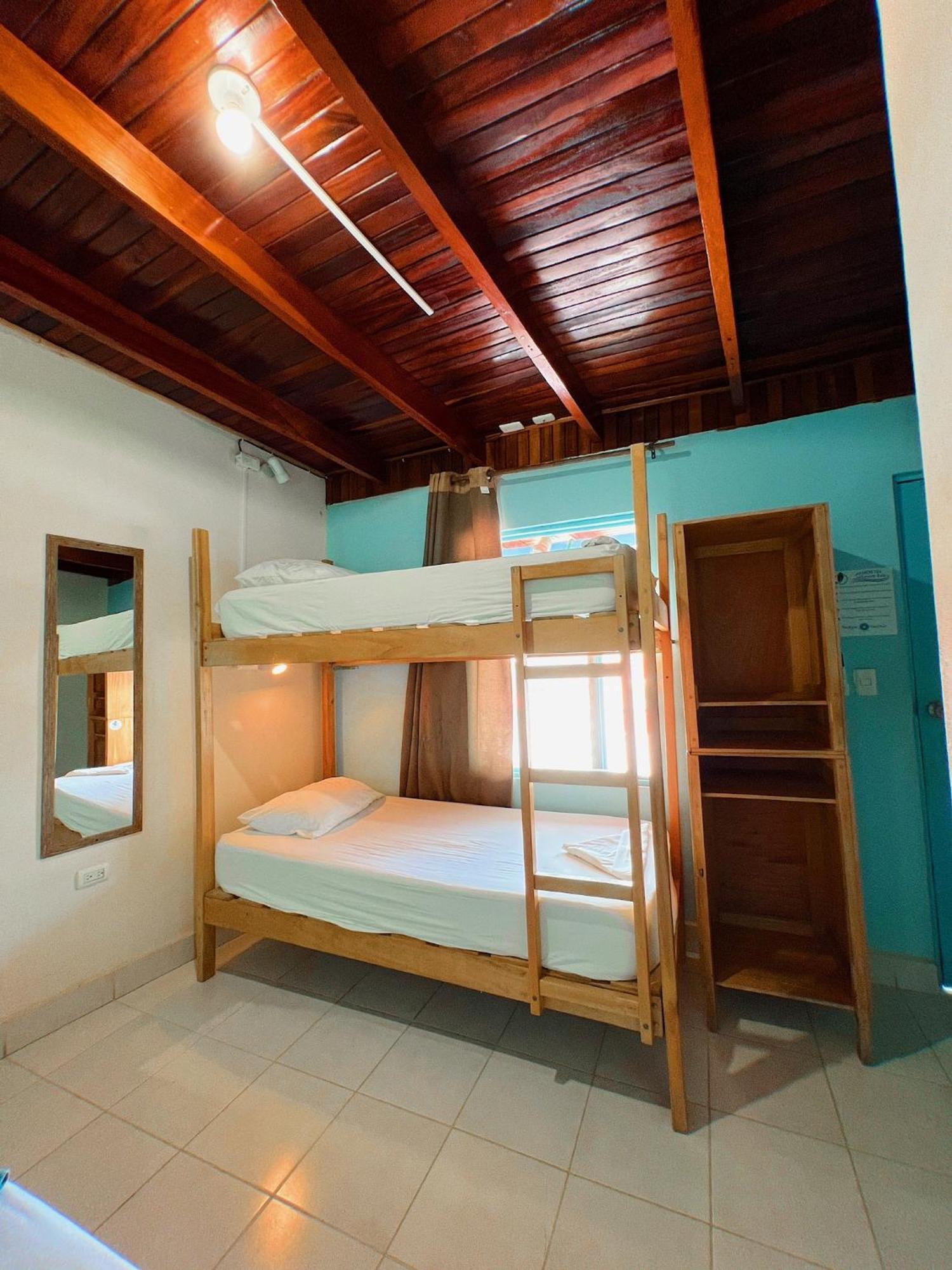 Hostel Sámara Εξωτερικό φωτογραφία